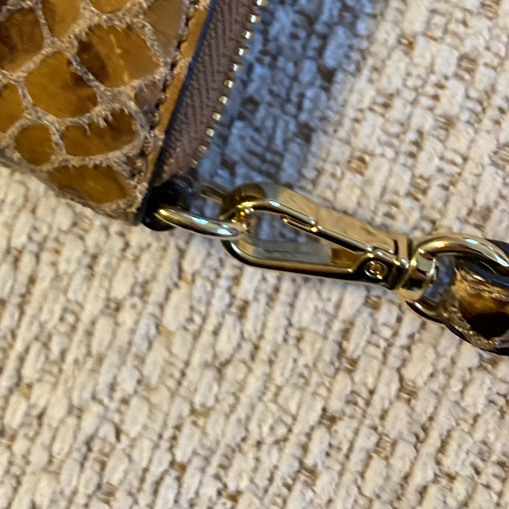 Nwot Michael Kors Sand Brown Python Phone Wristlet - image 4